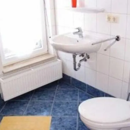 Blick Ins Gruene Gm 69866 *