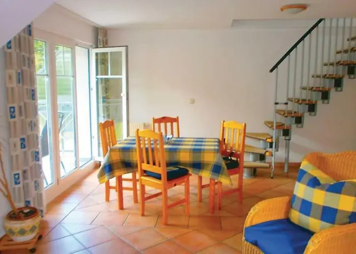 Blick Ins Gruene Gm 69866 Lägenhet *